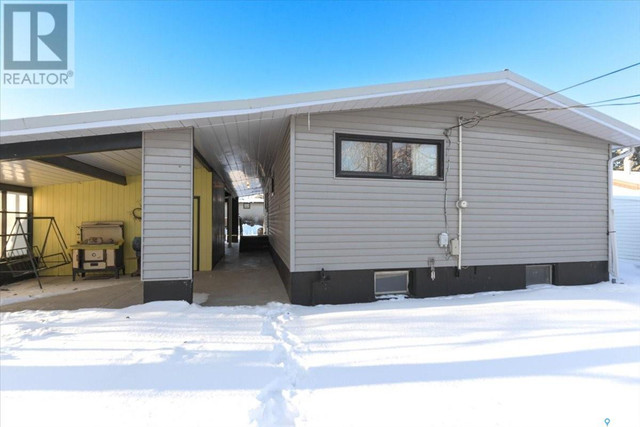 107 Dianne STREET Balcarres, Saskatchewan in Houses for Sale in Regina - Image 2