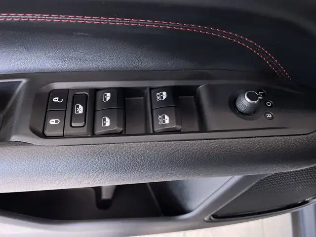 2024 Jeep Compass Trailhawk | 4WD | No Accidents | in Cars & Trucks in Prince George - Image 14