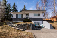2302 LAURIER CRESCENT Prince George, British Columbia