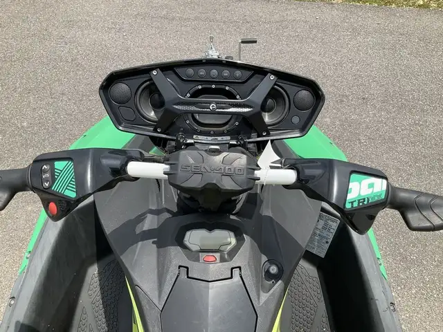 2020 SEADOO SPARK 3UP 900 ACE (FINANCING AVAILABLE) in Personal Watercraft in Strathcona County - Image 3