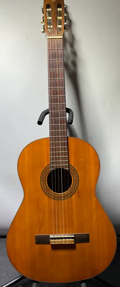 VIP Pawnbrokers has a Yamaha G-85A Classical Acoustic Guitar for sale. The Yamaha classical acoustic...