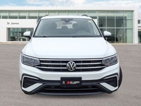 * 4MOTION ALL-WHEEL DRIVE * DRIVING MODES: ECO, COMFORT/CUSTOM, OFF-ROAD, AND SNOW * PANORAMIC MOONR... (image 7)