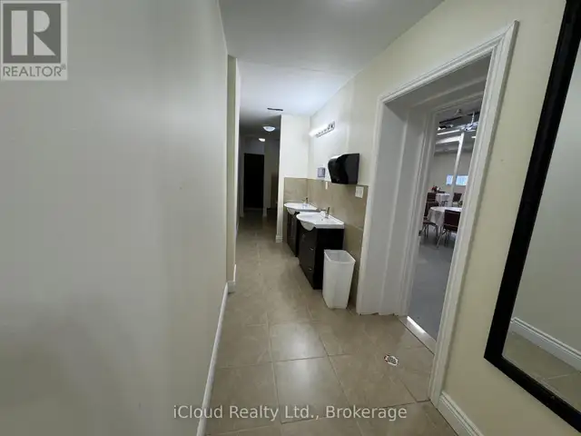 3518 KING STREET N Caledon, Ontario in Commercial & Office Space for Rent in Mississauga / Peel Region - Image 35