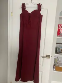 BURGUNDY DRESS WITH LACE ACCENTS (LONG DRESS FOR SALE)