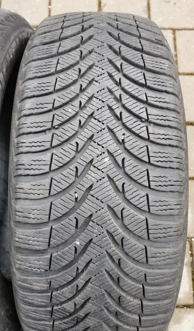 IF U SEE THIS AD.,., TIRES STILL FOR SALE 4 x 225/50/17 MICHELIN alpin A4 WINTER run flat tires 95 %...
