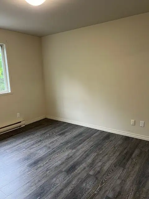 4.5 à Lévis - Style Condo in Long Term Rentals in Lévis - Image 8