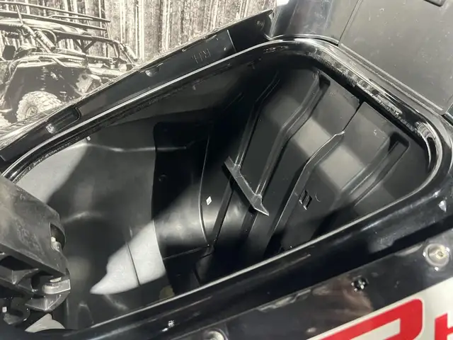 2024 Yamaha WAVERUNNER GP 1900R H.O AUDIO **A L'ETAT NEUF!!** in Personal Watercraft in Laval / North Shore - Image 18