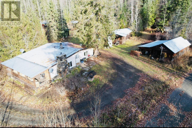 6096 CEDAR CREEK ROAD Likely, British Columbia in Houses for Sale in Quesnel - Image 4