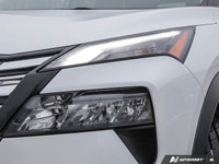 Recent Arrival! AWD. 2024 Nissan Rogue SV 4D Sport Utility White CVT with Xtronic AWD 1.5L DOHC Fina... (image 5)