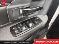 ... Engine: Moteur à 8 cylindres L/100Km City: 16.2 L/100Km Hwy: 11.5 (image 9)