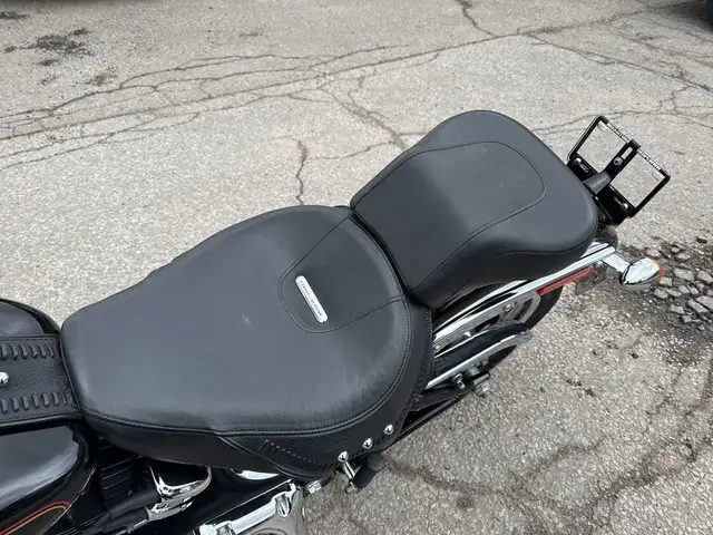 2010 Harley-Davidson Fat Boy ~ FAT BOY ~ 96CI ~ 2 INTO 1 ~ CANAD in Street, Cruisers & Choppers in City of Toronto - Image 20