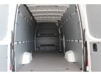 ONLY 31,000 KM , YES , ONLY 31,000 KM!!! 2020 MERCEDES SPRINTER 2500 -- 170 FULL SIZE -- HIGH ROOF -... (image 2)