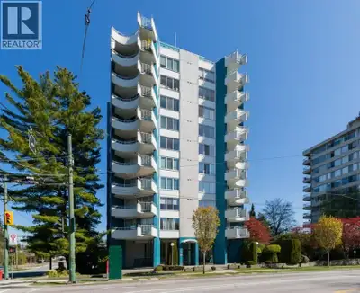 Southwest corner suite with great view of UBC Golf Course. The Westgate building is at the gates of...