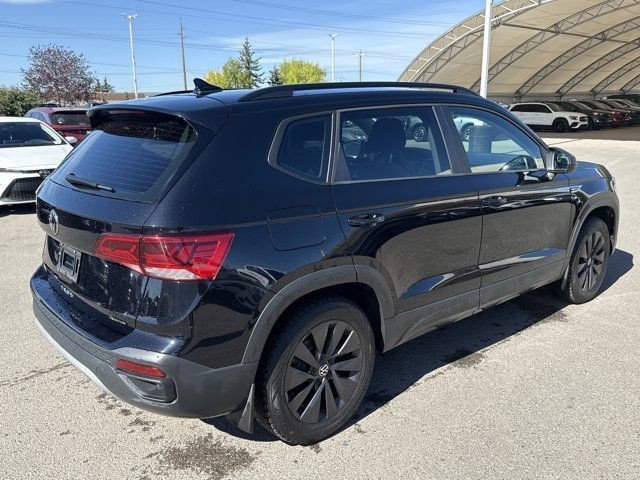 2022 Volkswagen Taos Trendline in Cars & Trucks in Calgary - Image 4