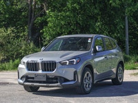 Panoramic Sunroof - All-Wheel Drive for superior traction - Navigation System for seamless journeys... (image 6)
