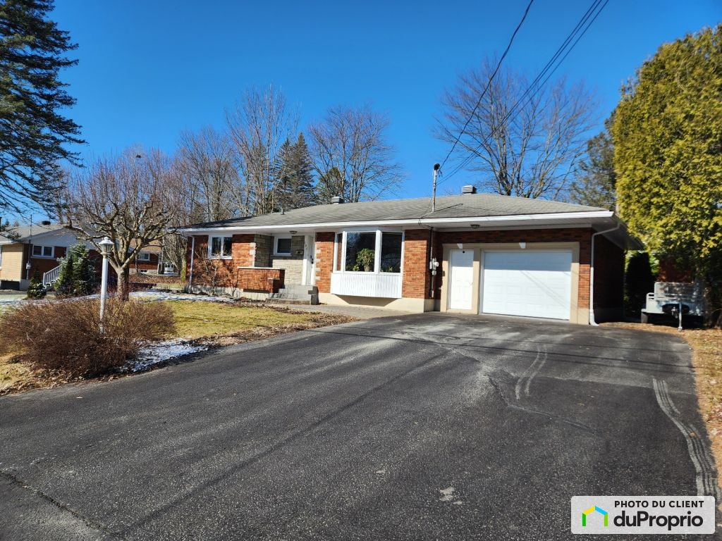 $715,000 - Bungalow for sale in Cowansville — photo 2