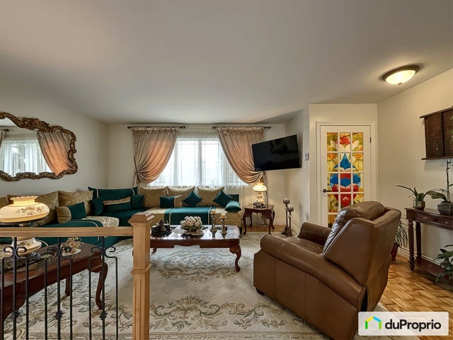 $669,000 - Bungalow for sale in Longueuil (St-Hubert) — photo 2