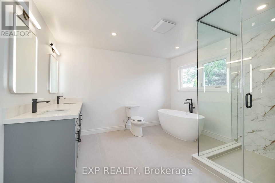 Spacious Home for Rent in Newmarket 5