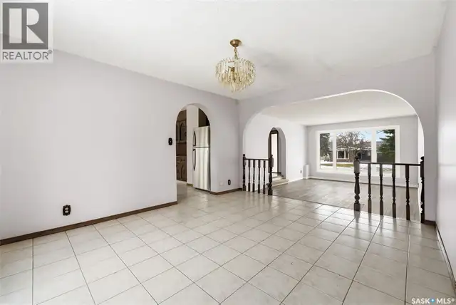 30 Dalhousie WAY Regina, Saskatchewan in Houses for Sale in Regina - Image 11