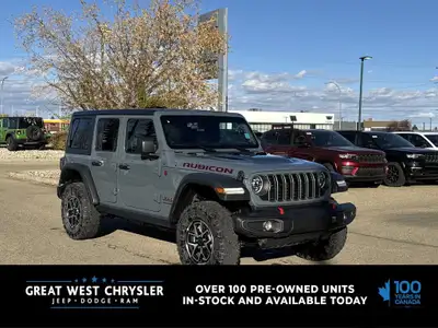 This Jeep Wrangler delivers a Regular Unleaded V-6 3.6 L/220 engine powering this Automatic transmis...