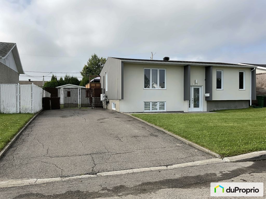 $425,000 - Bungalow for sale in Jonquière (Jonquière) — photo 2