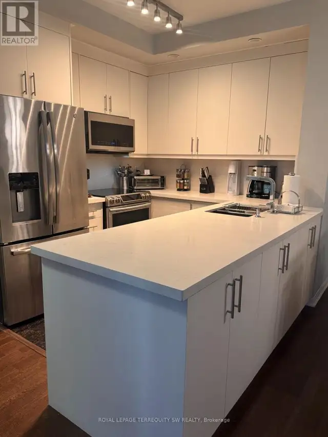 809 - 21 GRAND MAGAZINE STREET Toronto (Niagara), Ontario in Long Term Rentals in City of Toronto - Image 12
