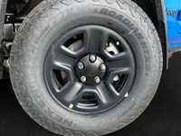 This Jeep Wrangler has a strong EC1 2.0L DOHC I-4 DI turbo engine w/ESS engine powering this Automat... (image 6)