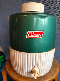 Classic Vintage Coleman 2 gallon fast flow jug