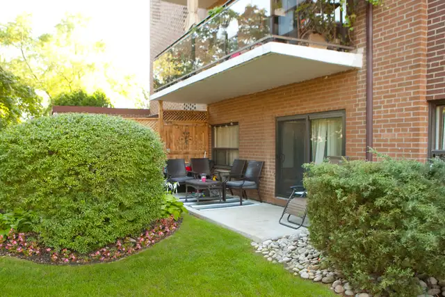 Premium 1-bedroom  Apartment Rental in Downtown Oakville! in Long Term Rentals in Oakville / Halton Region - Image 15