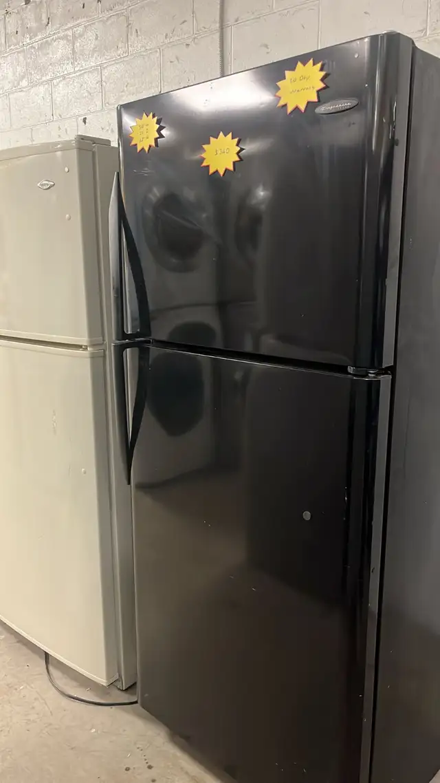 Frigidaire 30” Black Fully Tested  30-Day Warranty in Refrigerators in Kitchener / Waterloo - Image 2