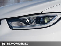 This Chrysler Pacifica Hybrid delivers a Gas/Electric V-6 3.6 L/220 engine powering this Variable tr... (image 8)