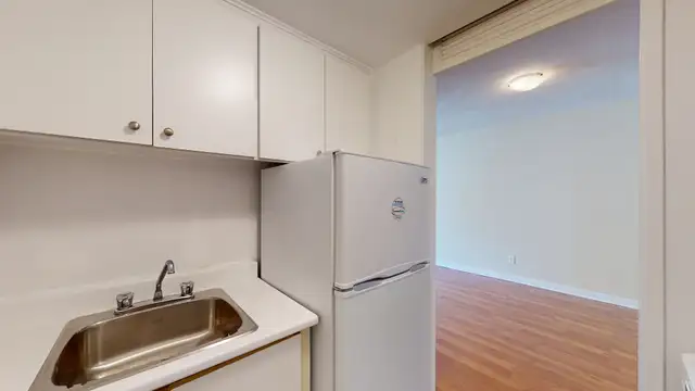 Downtown Studio - Cooper & O'Connor ~ Move in May 1st! in Long Term Rentals in Ottawa - Image 5