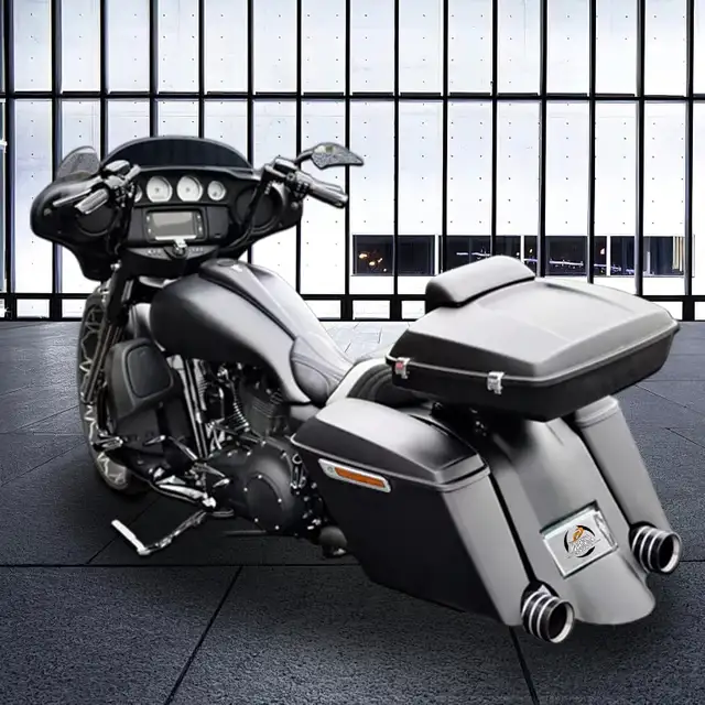 NEW !!! Harley Tour Pack, Mocardine Detachable Razor in Road in Kingston - Image 8