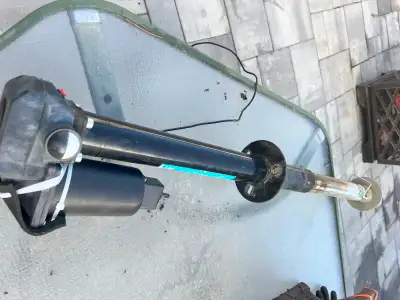 Trailer jack used electric