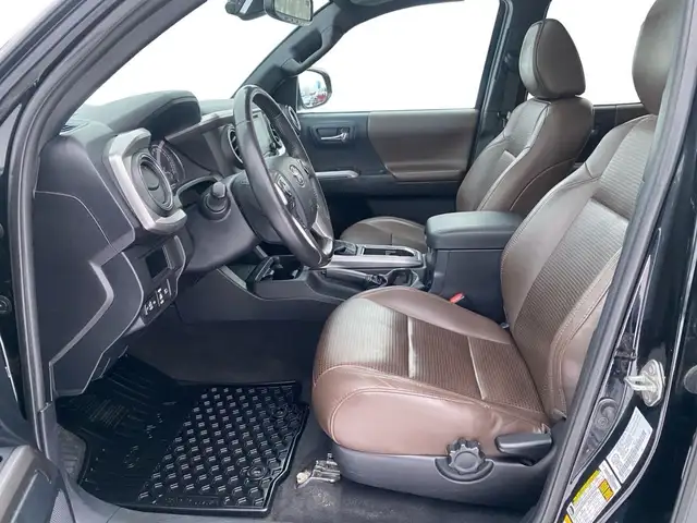 2018 Toyota Tacoma 4x4 Double Cab V6 Auto TRD Off Road in Cars & Trucks in Edmonton - Image 12