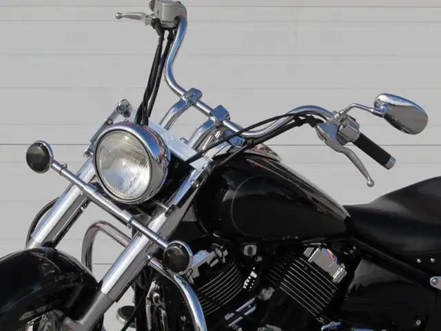 2009 Yamaha V-Star 650 Classic in Sport Bikes in Leamington - Image 18