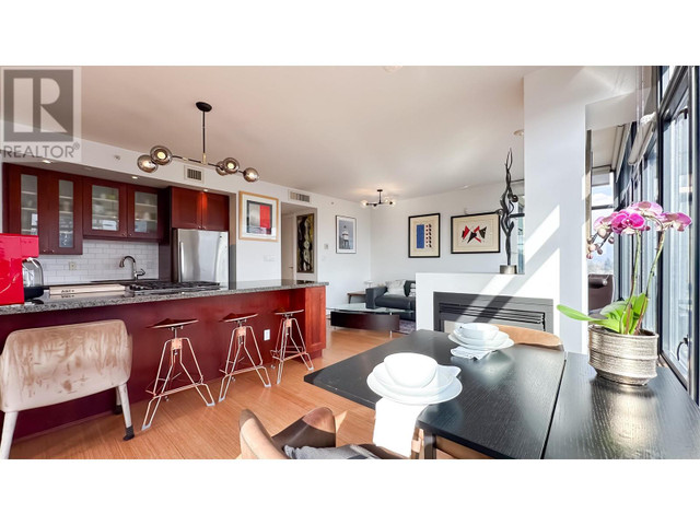 1702 1863 ALBERNI STREET Vancouver, British Columbia in Condos for Sale in Vancouver - Image 3