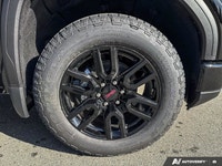 4WD Crew Cab 147 Elevation ... Engine: Gas V8 5.3L/325 Safety Equipment Airbags, Dual-stage frontal... (image 8)