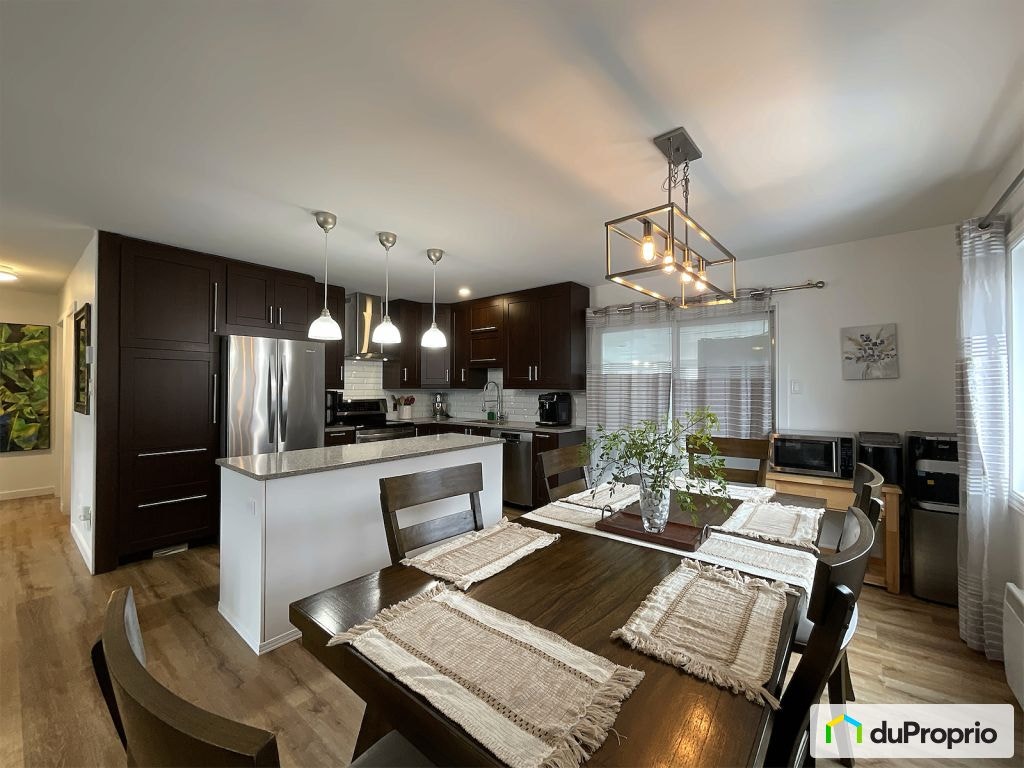 $572,900 - Bungalow for sale in Terrebonne (La Plaine) — photo 2