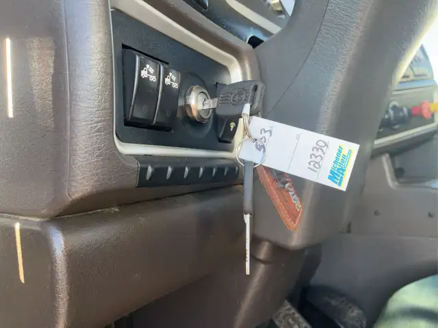 2016 Kenworth T800 in Heavy Trucks in Calgary - Image 13