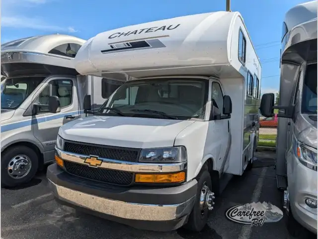 2027 Thor Motor Coach Chateau 19X in RVs & Motorhomes in Edmonton - Image 4