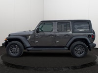 Cloth Low-Back Bucket Seats, Remote Start System, Heated Front Seats, Heated Steering Wheel, Uconnec... (image 1)