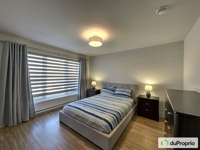 $429,900 - Condominium for sale in Ste-Marthe-Sur-Le-Lac — photo 3