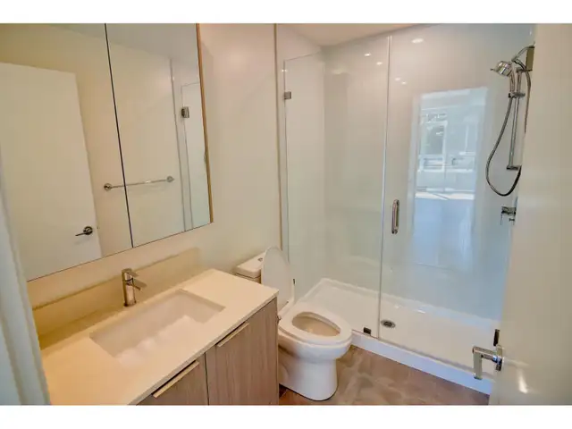 417 13969 96 AVENUE Surrey, British Columbia in Condos for Sale in Richmond - Image 6