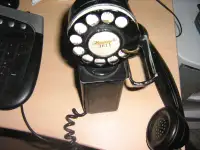Antique Phone /Northern Electric 1929 ish