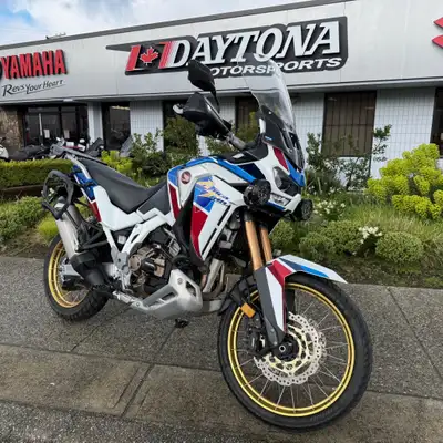 2020 Honda Africa Twin ADV ES with only 18000kms MSRP $14988 + $185 Doc = + Applicable taxes! CARFAX...