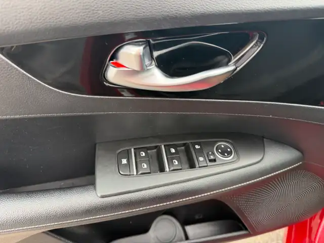 2023 Kia Forte EX582838533720657926