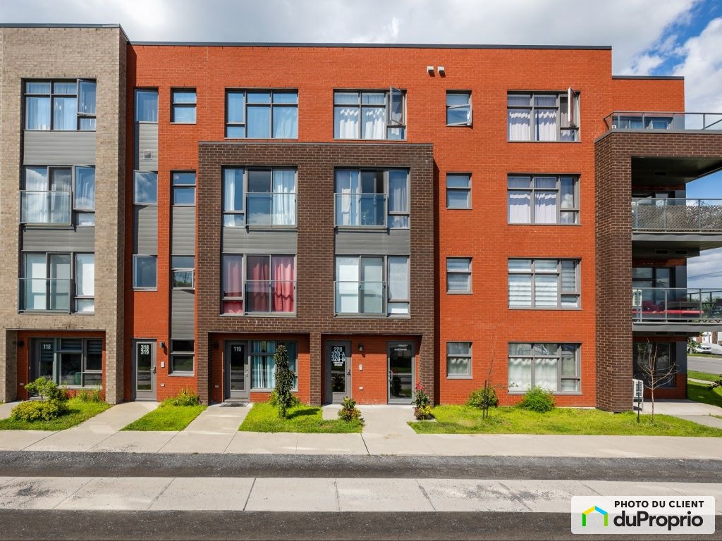$449,900 - Condominium for sale in Delson — photo 2