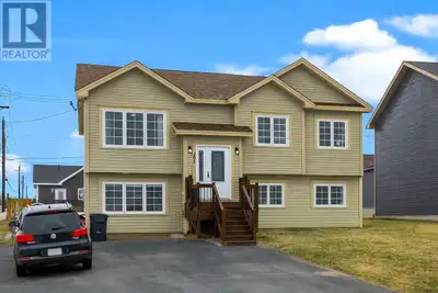 Located in the highly sought after Elizabeth Park subdivision, this well maintained 2 apartment home...