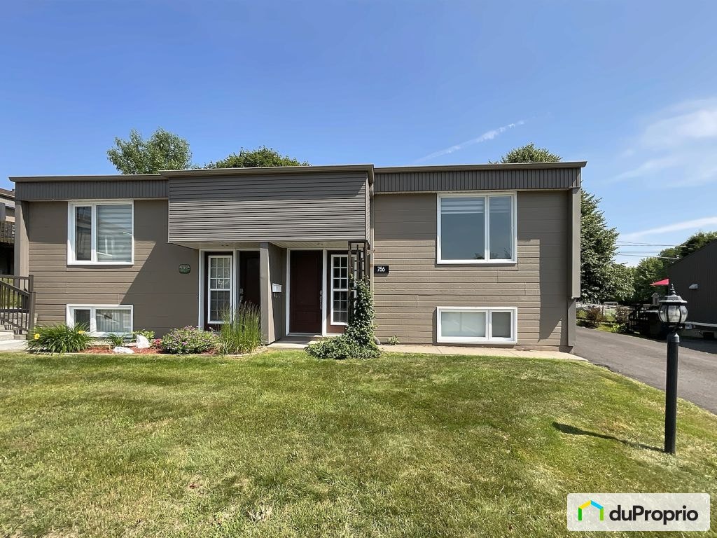 $265,000 - Semi-detached for sale in Ste-Marie — photo 1
